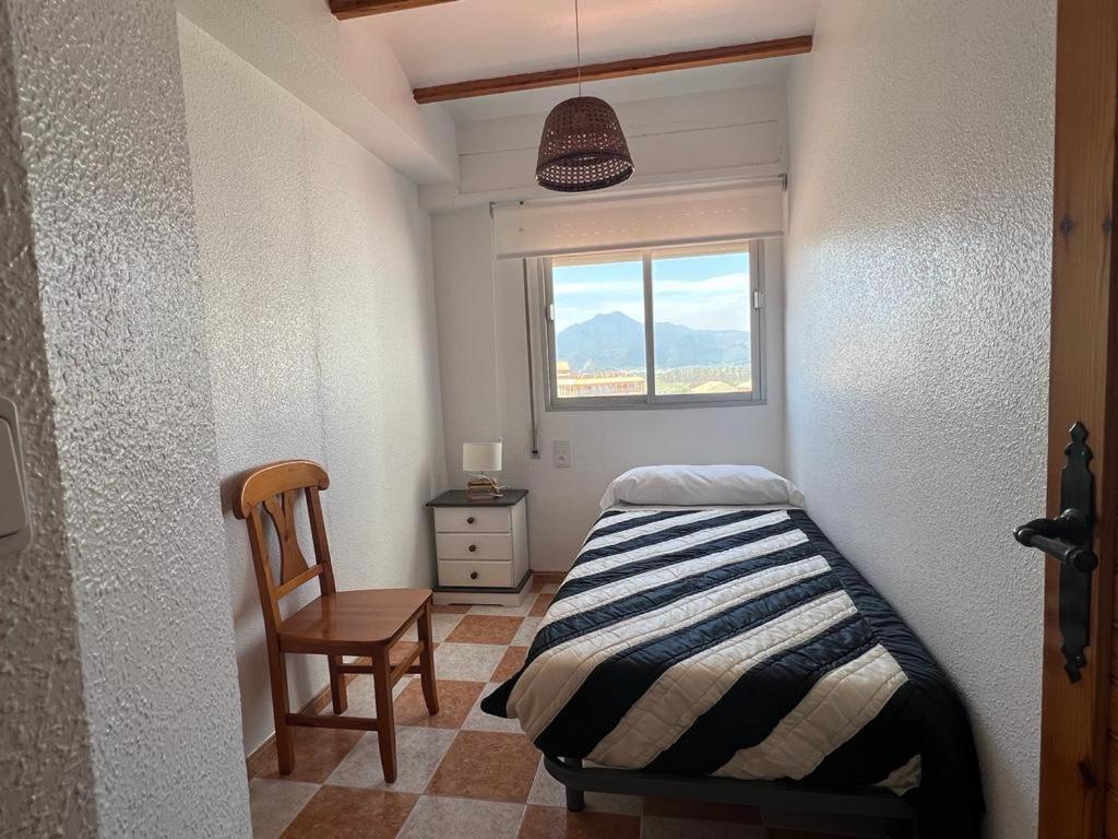 Apartamentos Marblau Varios 1, 2 Y 3 Dormitorios - Julio Y Agosto Solo Familias Playa de Gandia Eksteriør billede